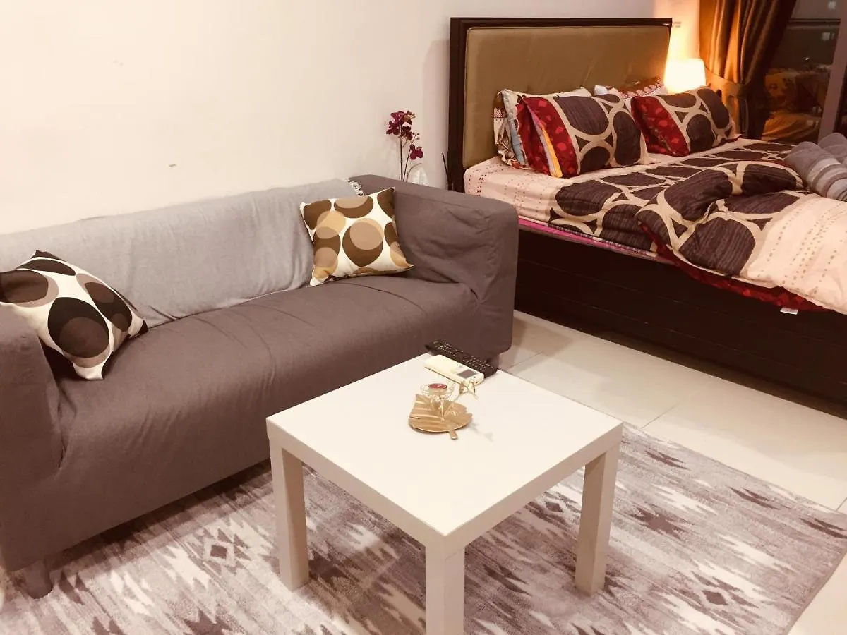 Joyful And Jolly At Mercu Summer Suites Kuala Lumpur 0*,